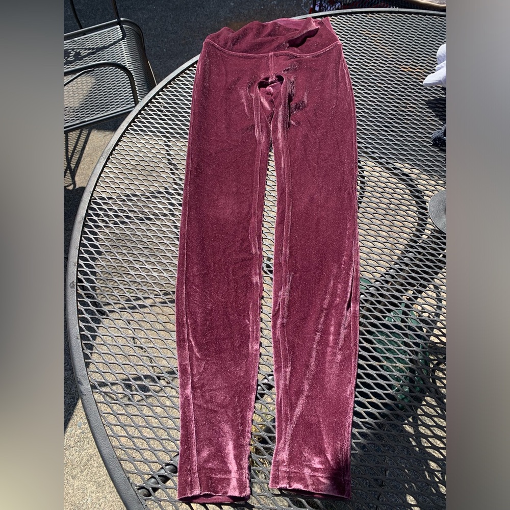 lululemon athletica Velvet leggings in Burgundy